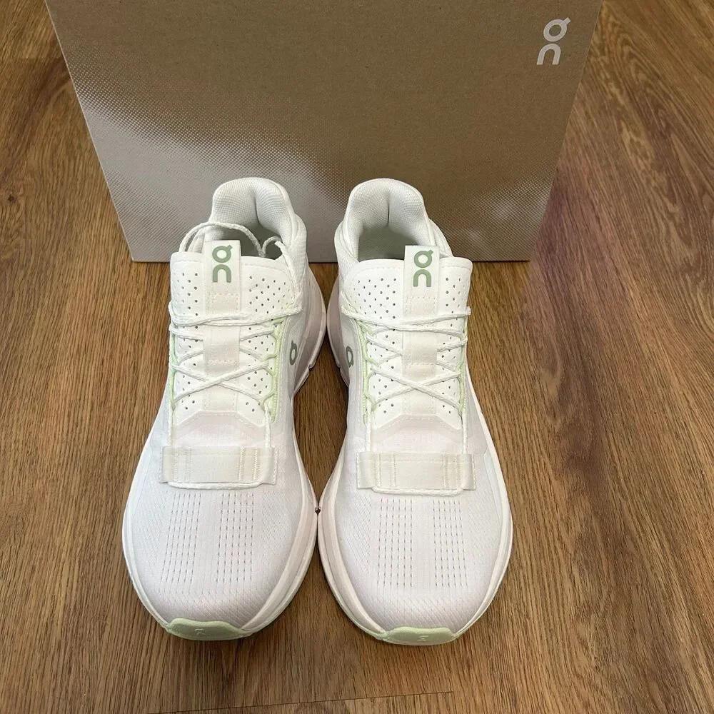 On CLOUDNOVA white sage lace up shoes sneakers women’s 7 new in box - Picture 7 of 8